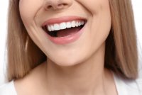 Zubnaja Pasta S Kbd Kompleksnij Uchod Za Zubami